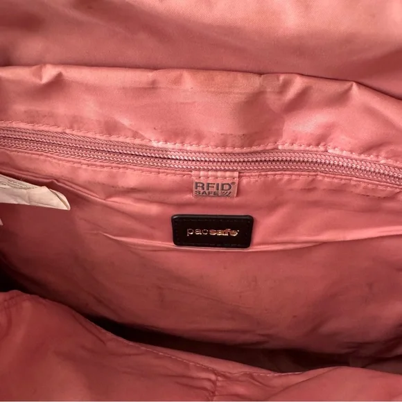 PacSafe CX Anti-Theft Backpack - Picture 5 of 6